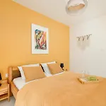 아파트 Nadmorski Z Tarasem, Ogrodkiem I Parkingiem Blisko Plazy By Renters 미에드지보드지